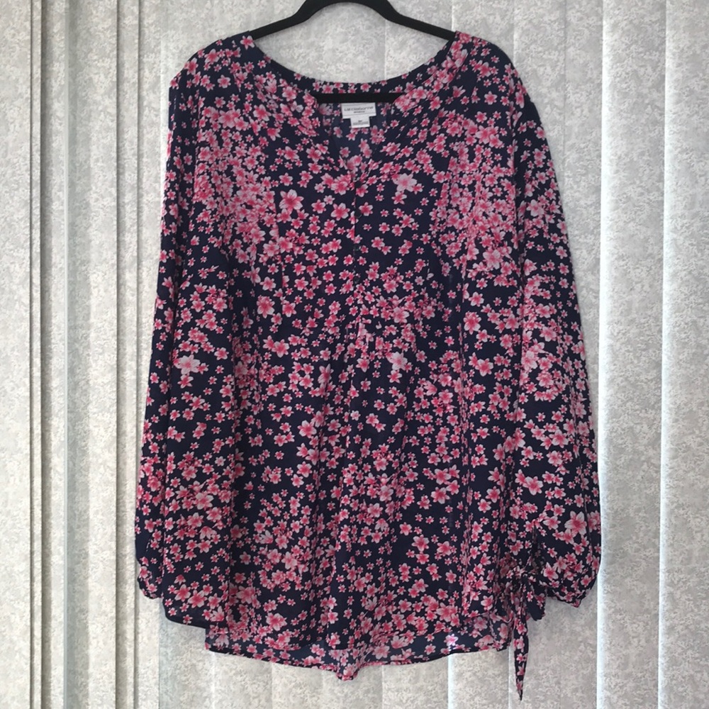 Women’s dress blouse